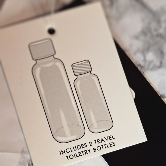 ALEXIS BENDEL MAKEUP/TOILETRY BAG - Picture 4 of 4